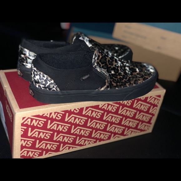 COPY - Vans Women's Slip On Trainers, - Picture 8 of 8